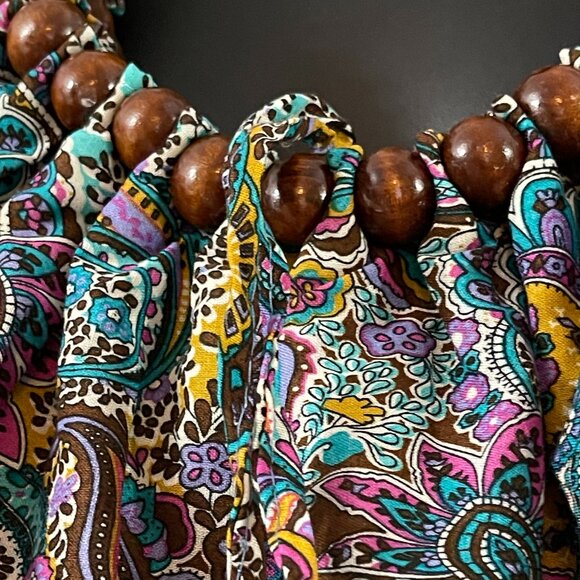 Vibrant Paisley Hobo Bag with Wooden Bead Handles - Picture 3 of 14